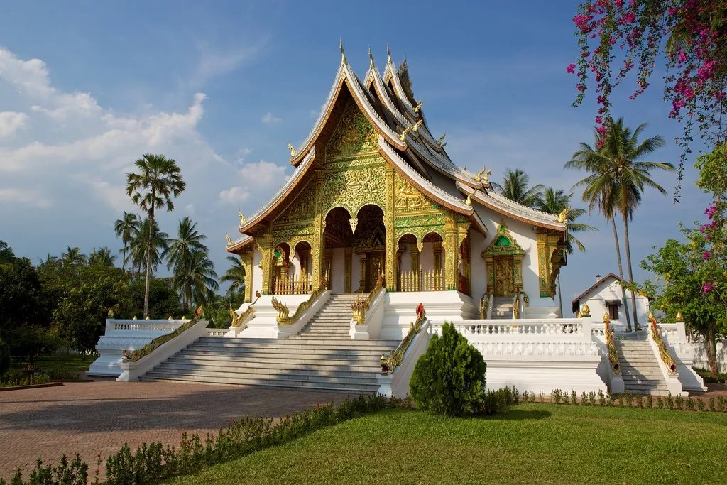16 days Laos - from north to south