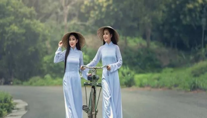 VIETNAM PEOPLE AND CULTURE